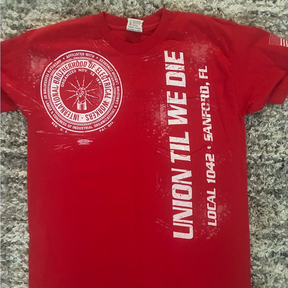 Red Union Graphic T-Shirt